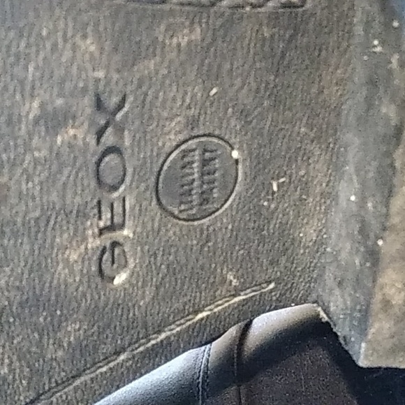 Geox black leather ankle boots - Picture 3 of 6